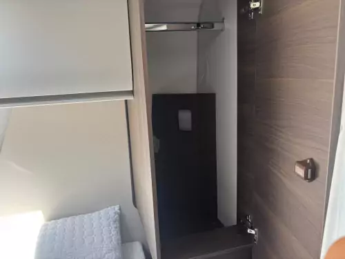 Adria Coral Supreme 670 DC (2026)
