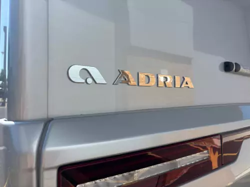 Adria Coral Supreme 670 DC (2026)