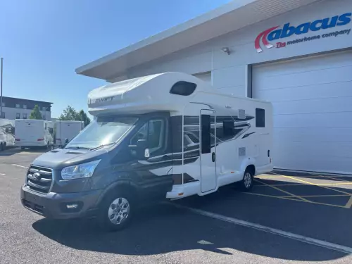 Swift Voyager 494 (2026)