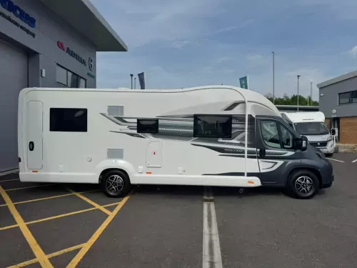 Swift Escape 674 (2026)