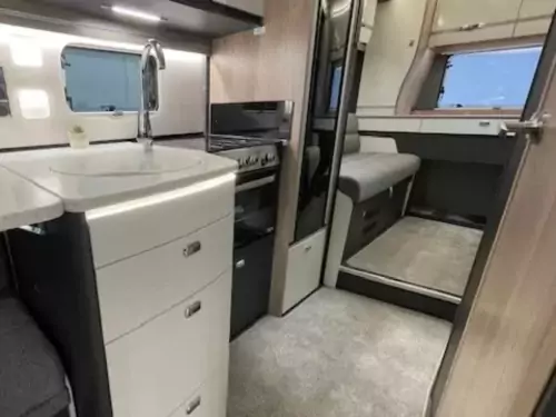 Swift Escape 674 (2026)