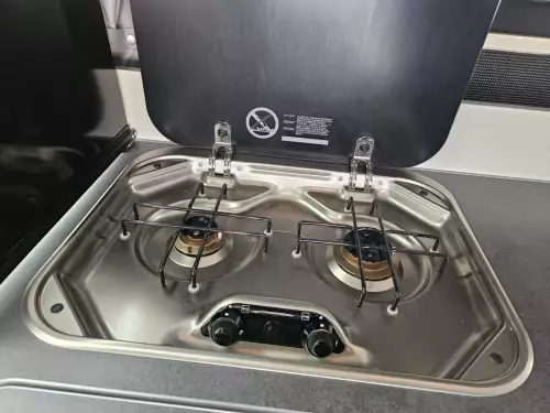 Ford Nugget Plus (2021)