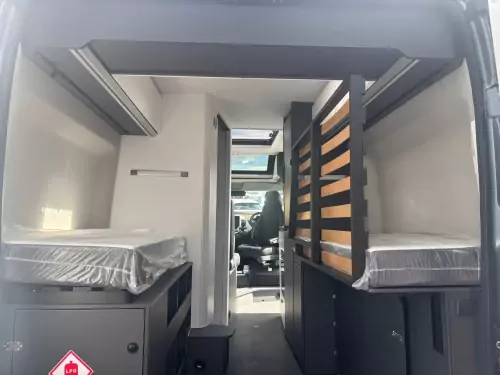 Adria Twin Supreme 600 SPB GB (2026)