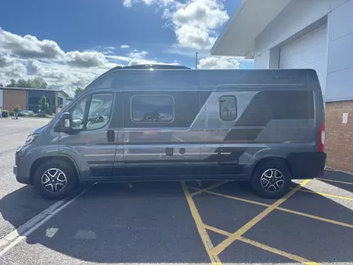 Adria Twin Supreme 600 SPB GB (2026)