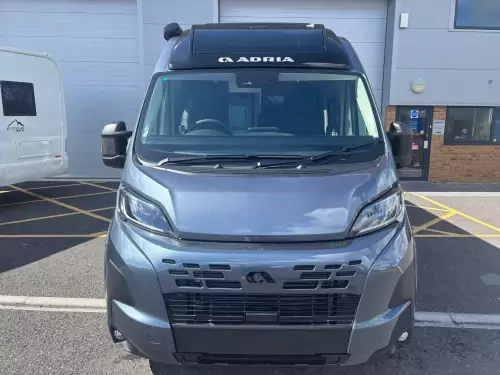 Adria Twin Supreme 600 SPB GB (2026)