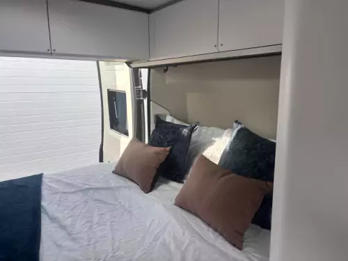 Adria Twin Supreme 600 SPB GB (2026)