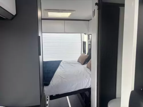 Adria Twin Supreme 600 SPB GB (2026)