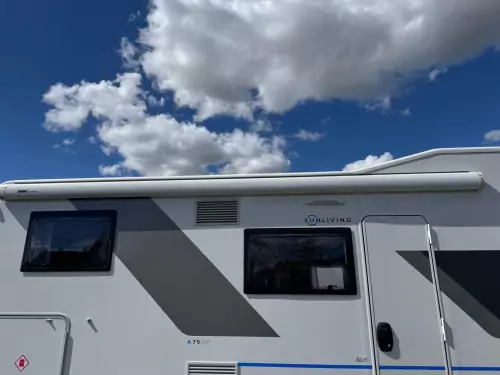 Adria Sunliving A75 DP (2021)