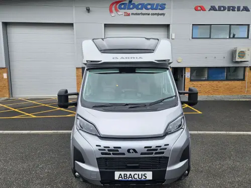 Adria Matrix Supreme 670 SC (2026)