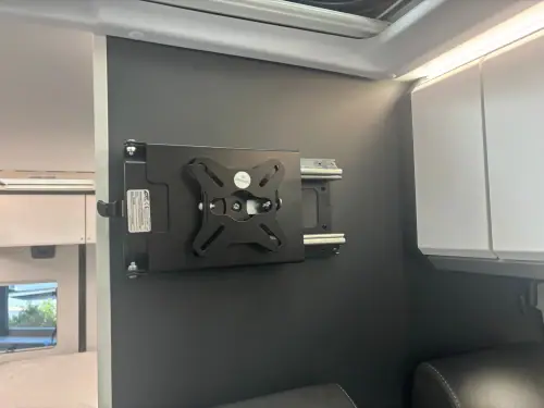 Adria Twin Supreme 600 SPB (2025)