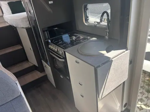 Swift Voyager 485 (2026)