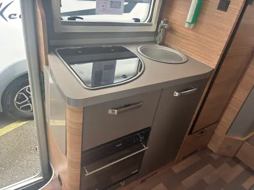 Weinsberg CaraCompact Suite 640MEG (2025)