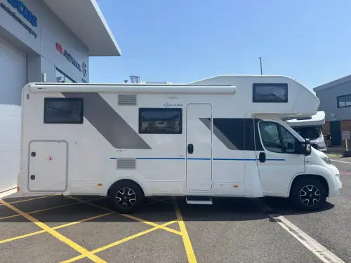Adria Sun Living A75 DP (2021)