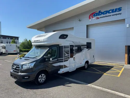 Swift Voyager 494 (2026)