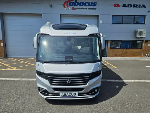 Adria Supersonic 780 SL (2025)