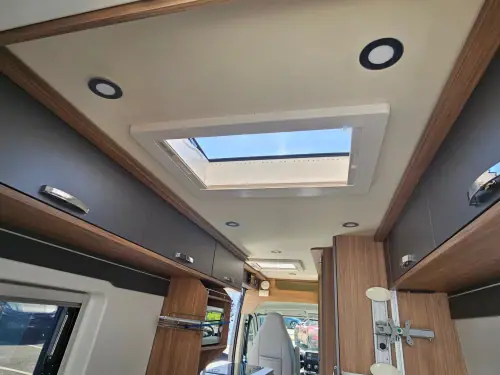 Pilote Premium V630 (2022)