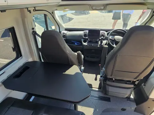 Adria Twin Supreme 640 SGX (2025)