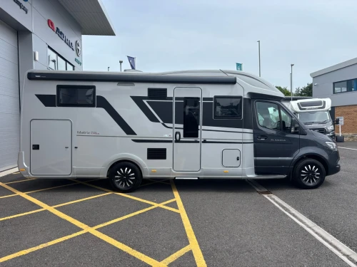 Adria Matrix Supreme MB 670 DL (2027)