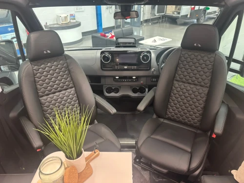 Adria Matrix Supreme MB 670 DL (2027)