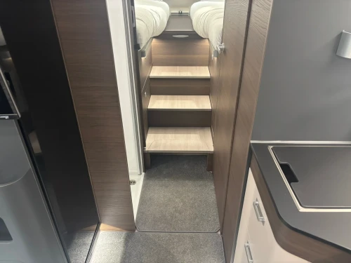 Adria Matrix Supreme MB 670 DL (2027)