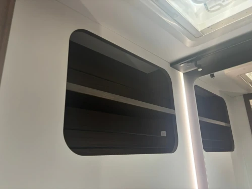 Adria Matrix Supreme MB 670 DL (2027)