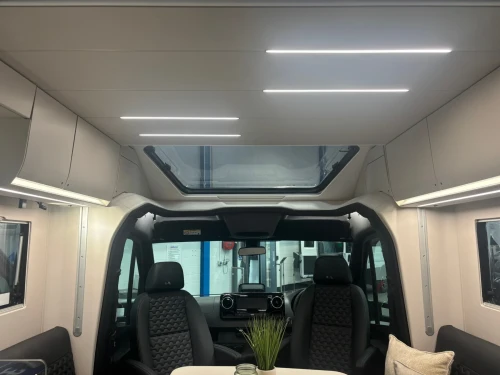 Adria Matrix Supreme MB 670 DL (2027)