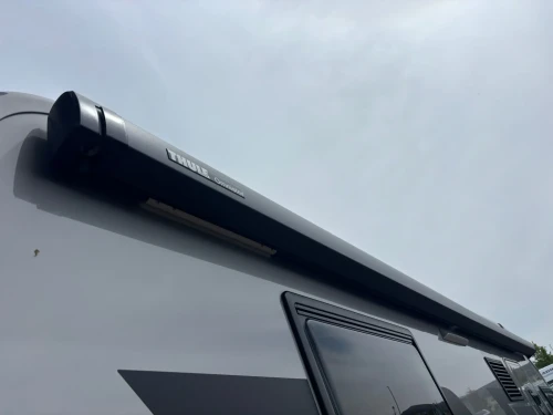 Adria Matrix Supreme MB 670 DL (2027)
