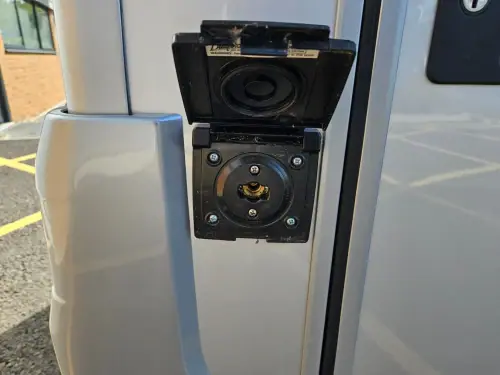 Adria Sonic Supreme 700 DL (2023)