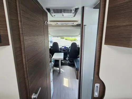 Adria Sonic Supreme 700 DL (2023)