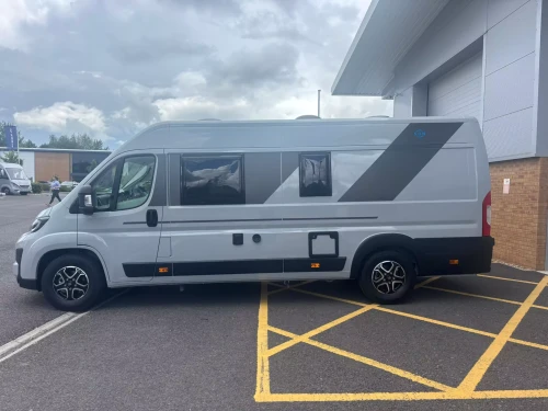 Adria Sun Living V 65 GX 2027 20ED