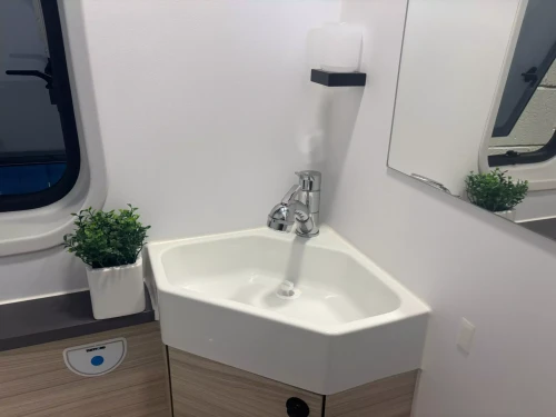 Adria Sun Living V 65 GX 2027 20ED