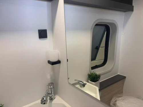 Adria Sun Living V 65 GX 2027 20ED