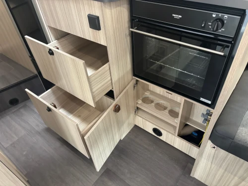 Adria Sun Living S 75 SL 2027 20ED