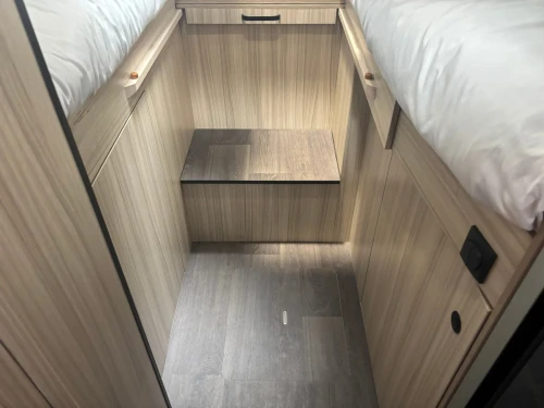 Adria Sun Living S 75 SL 2027 20ED