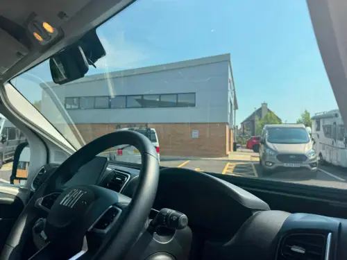 Swift Escape 694 (2025)