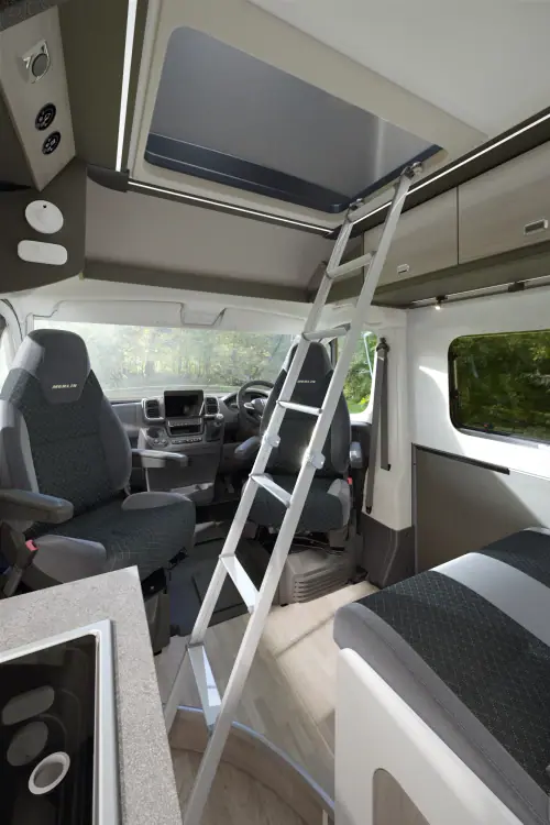 Swift Merlin 264 2027