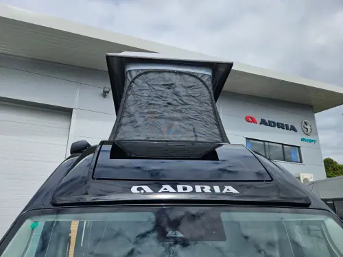Adria Twin Supreme 640 SGX Pop Top Roof (2027)