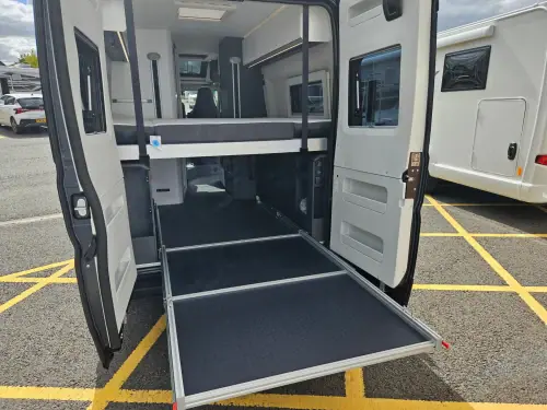 Adria Twin Supreme 640 SGX Pop Top Roof (2027)