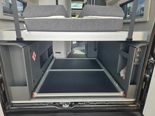 Adria Twin Supreme 640 SGX Pop Top Roof (2027)