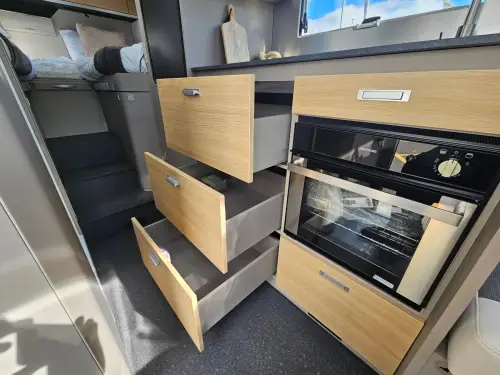 Adria Compact Select DL (2027)