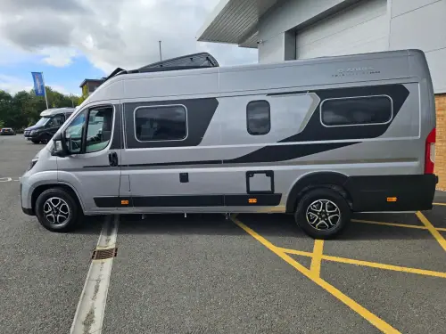 Adria Twin Supreme  640 SGX - Non Poptop