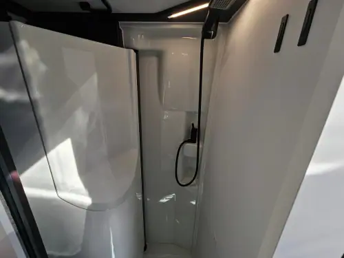 Adria Twin Supreme  640 SGX - Non Poptop