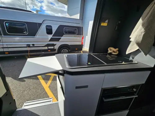 Adria Twin Supreme  640 SGX - Non Poptop