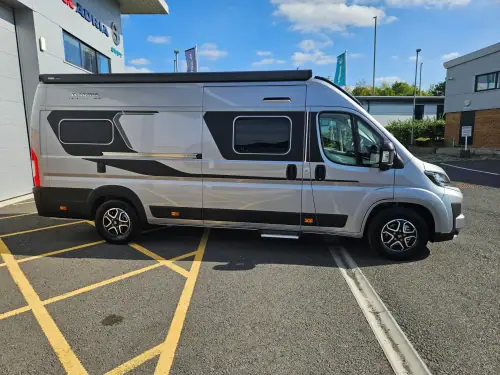 Adria Twin Select 640 SGX (2027)