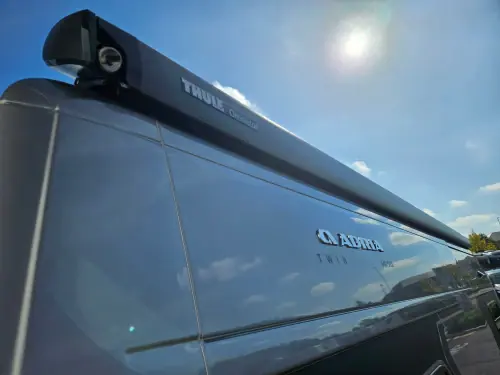 Adria Twin Select 640 SGX (2027)