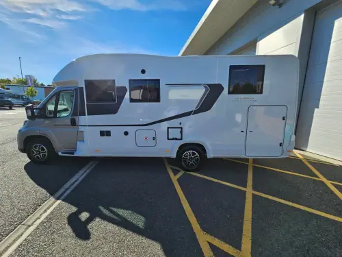 Adria Coral Select 670 DL (2027)