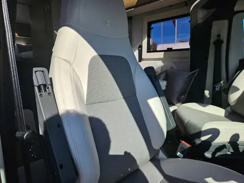 Adria Coral Select 670 DL (2027)