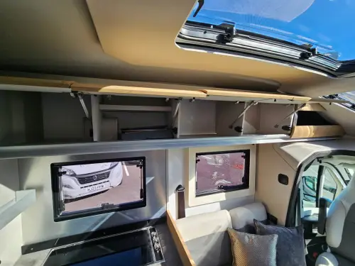 Adria Coral Select 670 DL (2027)