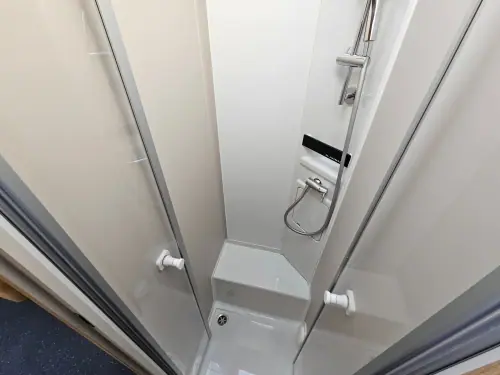 Adria Coral Select 670 DL (2027)