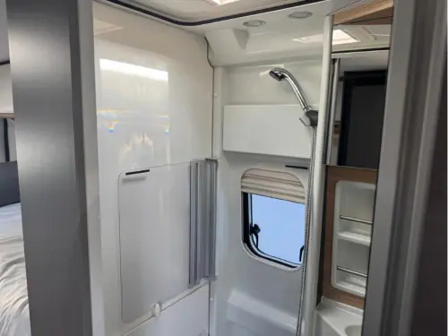 Malibu Van comfort 640 LE